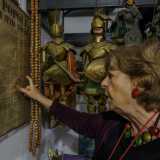 ...grazie alla disponibilit� della proprietaria Paola Bozzani, archivista in pensione che da anni si dedica a ricerche storiche sul palazzo